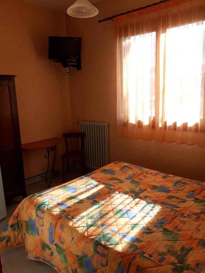 Le Relais De Boralde Ξενοδοχείο Espalion Εξωτερικό φωτογραφία